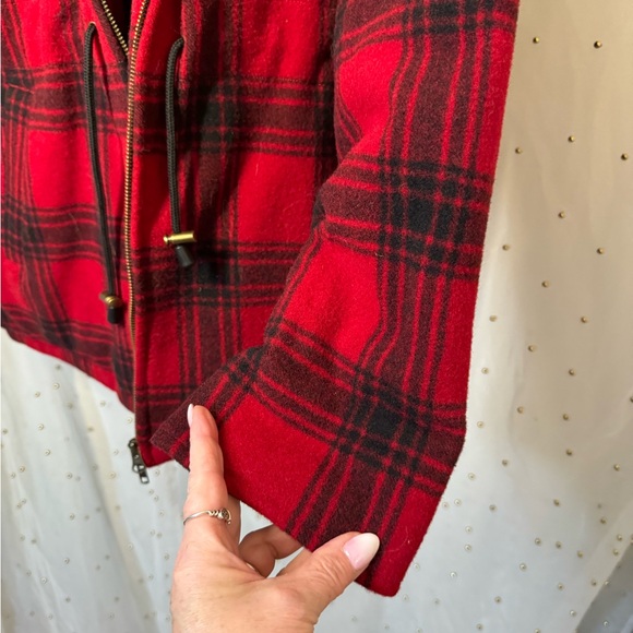 The Vermont Country Store buffalo plaid Wool Coat - Picture 2 of 7